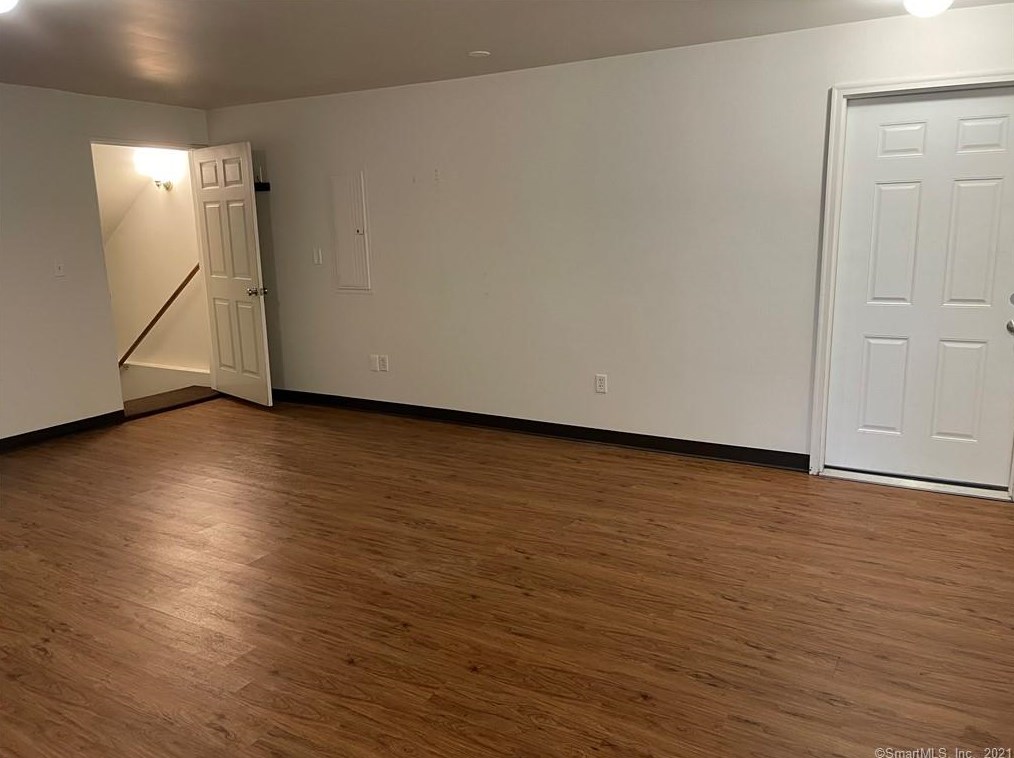 2643 Day Hill Rd #e, Windsor, CT 06095