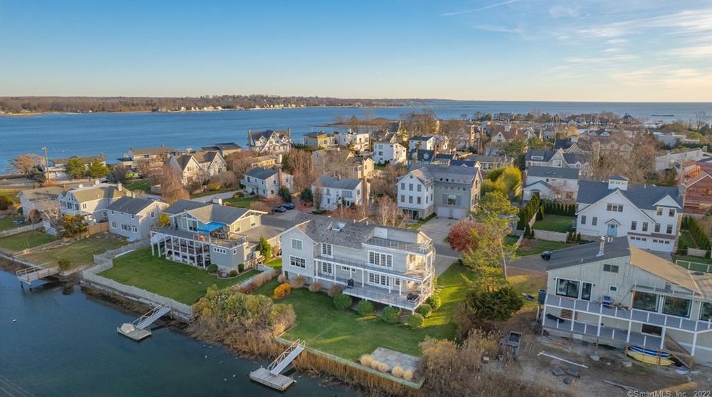 16 Spriteview Ave, Westport, CT 06880