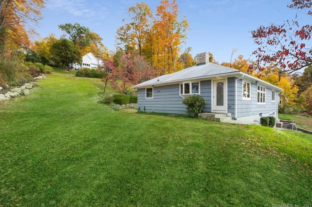 821 Candlewood Lake Rd S, Northville, CT 06776