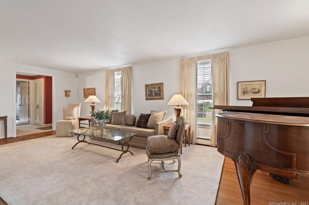 3 Cromwell Ct, Fenwick, CT 06475-2542