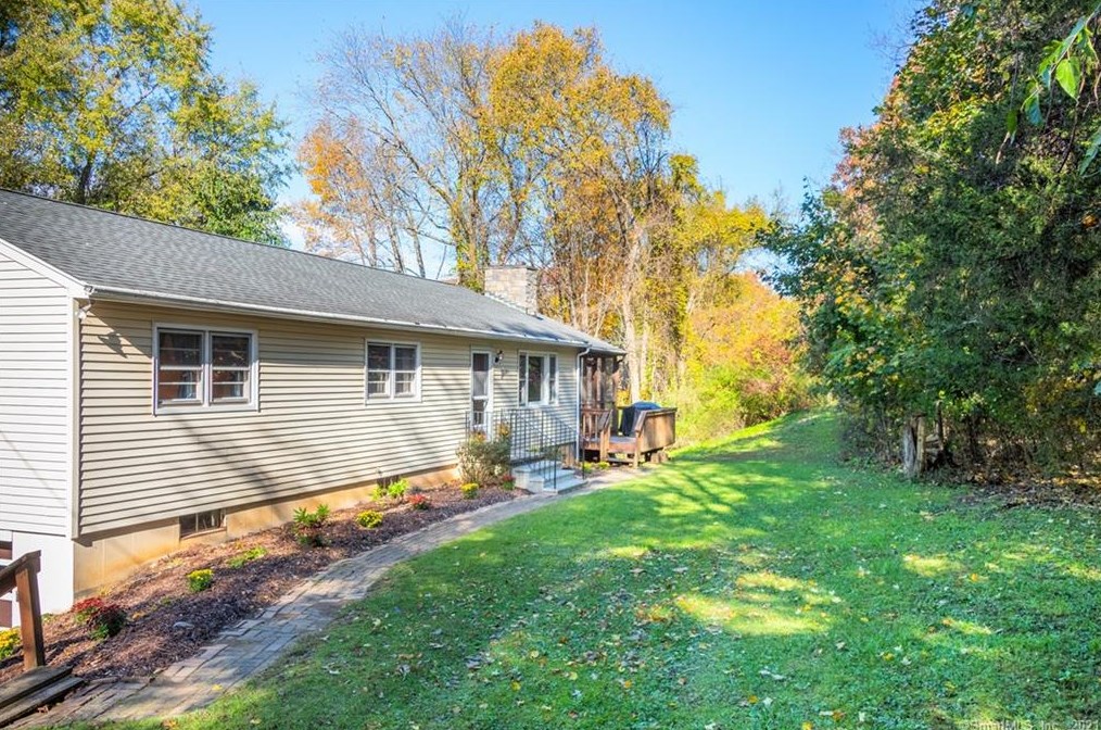 188 Bulls Bridge Rd, South Kent, CT 06785-1103