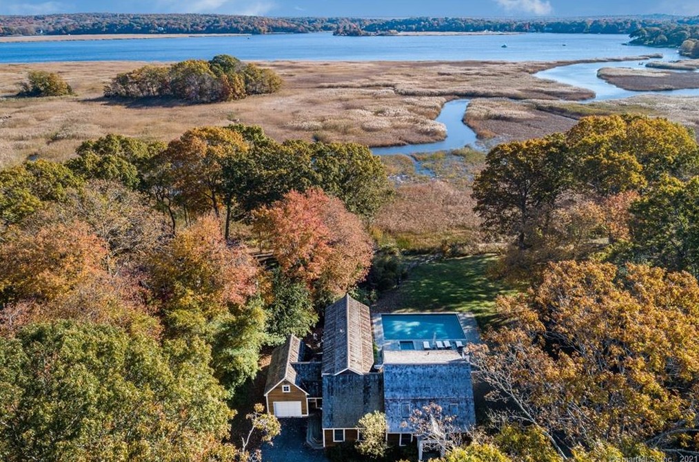 74 Ayers Point Rd, Fenwick, CT 06475-4301