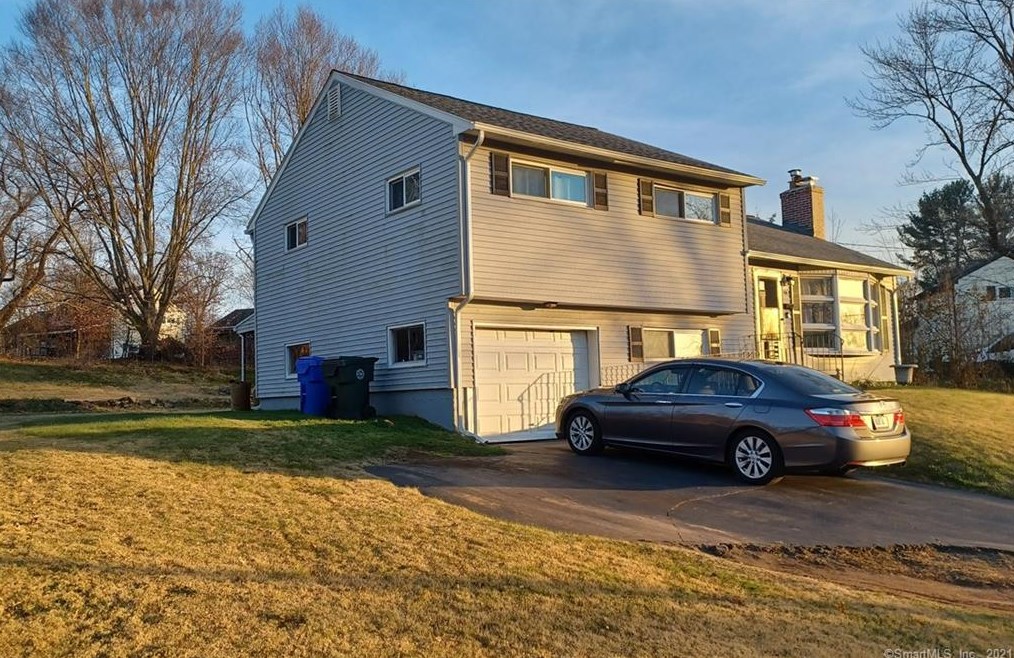 44 Taylor St, Hartford, CT 06118 exterior