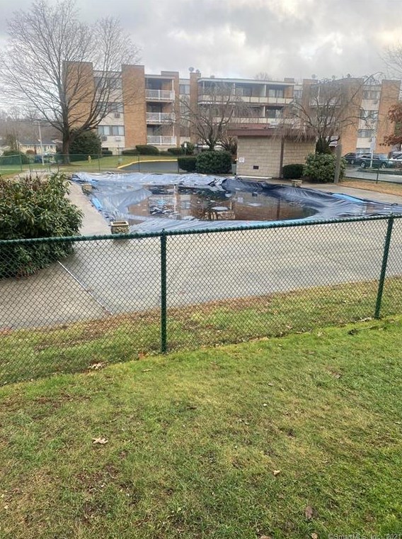 153 Bull Hill Ln #104, New Haven, CT 06516