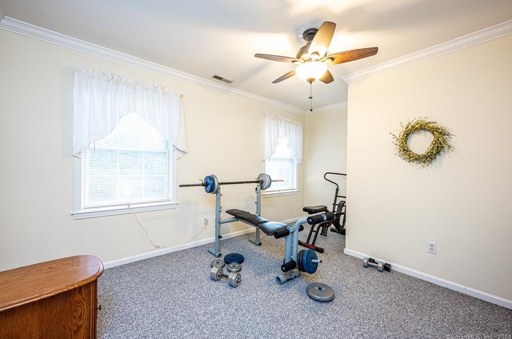 239 Fans Rock Rd, New Haven CT 06518-2014 exterior