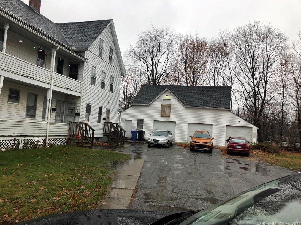 19 Dyer St, Killingly CT  06239-3502 exterior