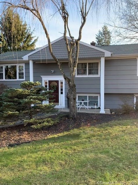 4 Surrey Ln, Upper Stepney, CT 06468