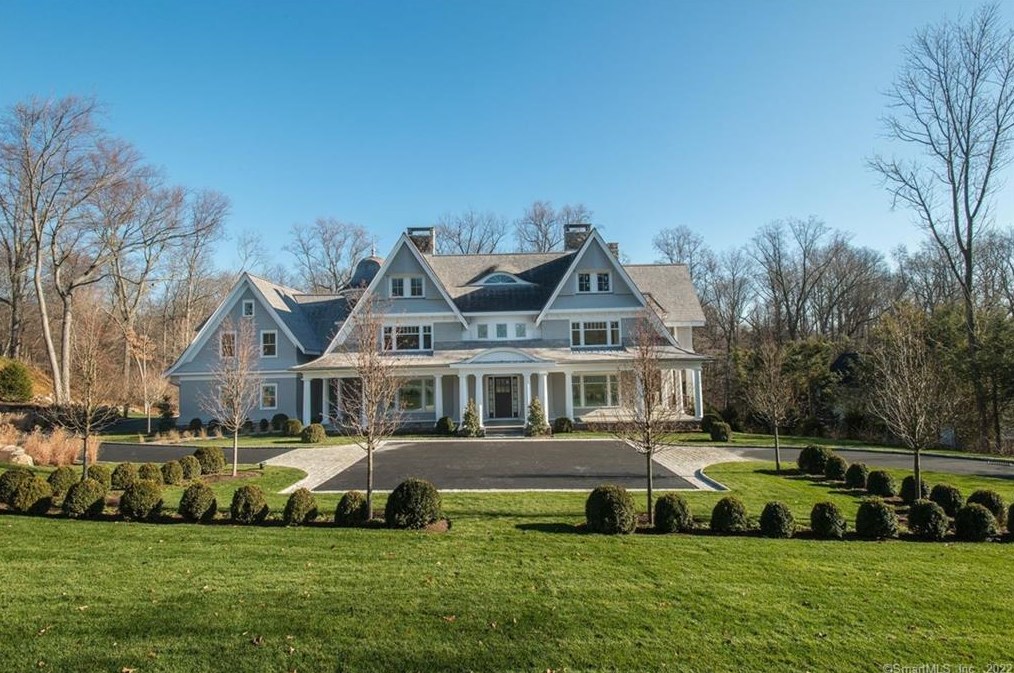 114 Skyview Ln, New Canaan, CT 06840