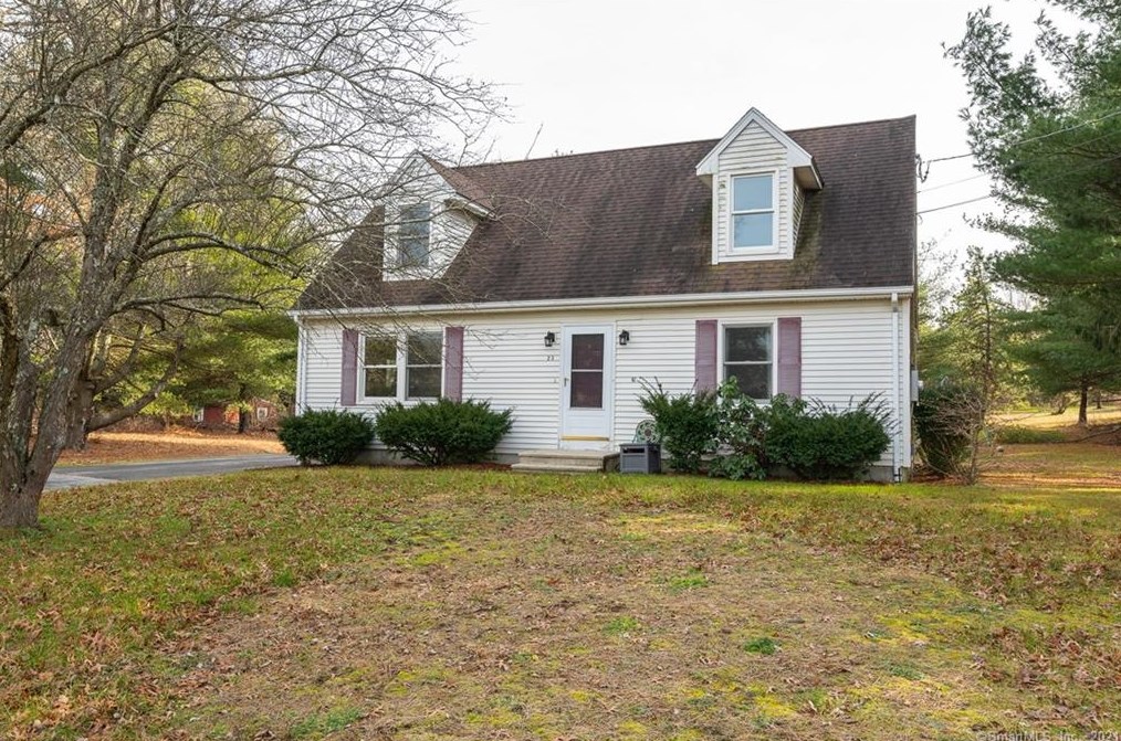 23 Black Hill Rd, Plainfield, CT 06374-1404
