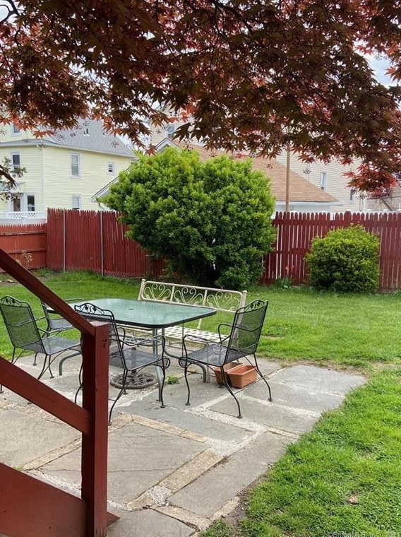 21 Melrose Ave, Greenwich, CT 06830