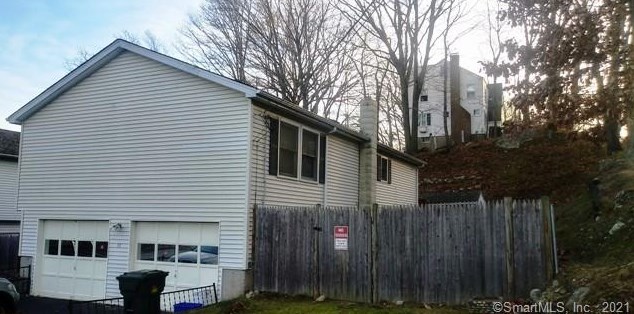 71 Fitch Ave, United States Coast Guard Ac, CT 06320