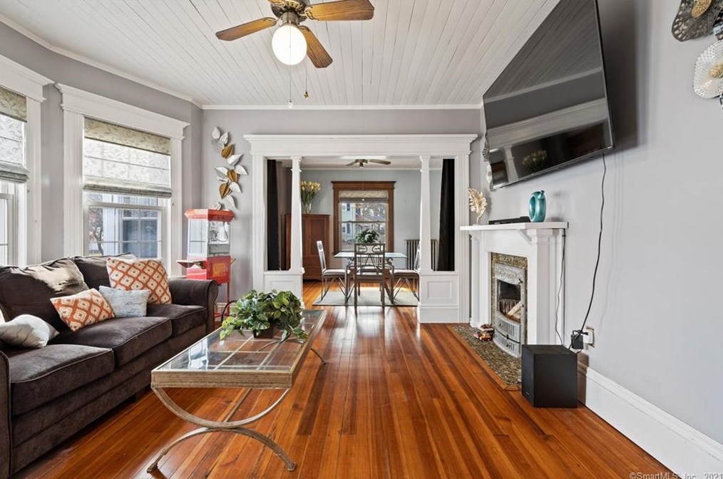 108 Freeman Ave, Stratford CT  06614-4021 exterior