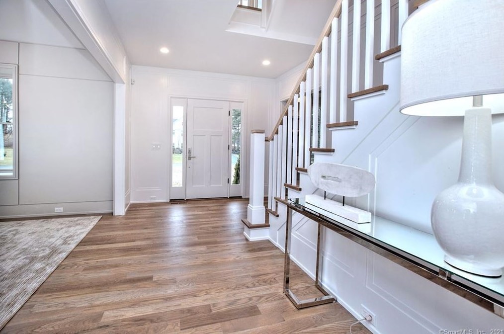 15 Quarter Mile Rd, Westport, CT 06880 exterior