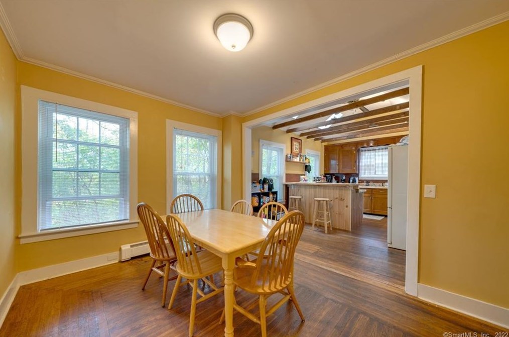 286 Summit St, Chestnut Hill CT  06226-2334 exterior
