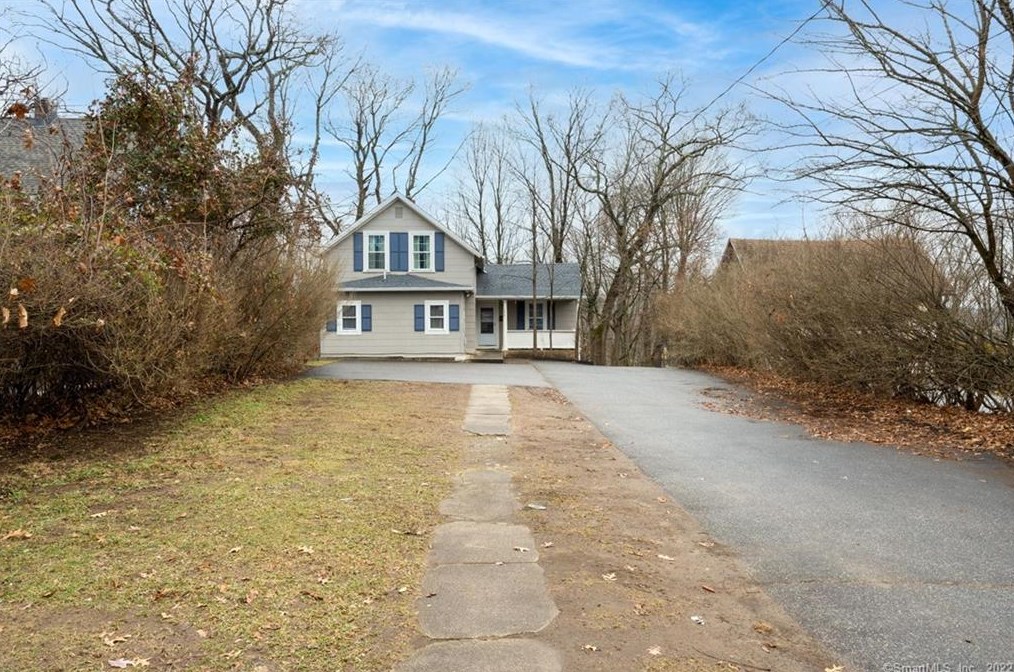 286 Summit St, Chestnut Hill CT  06226-2334 exterior