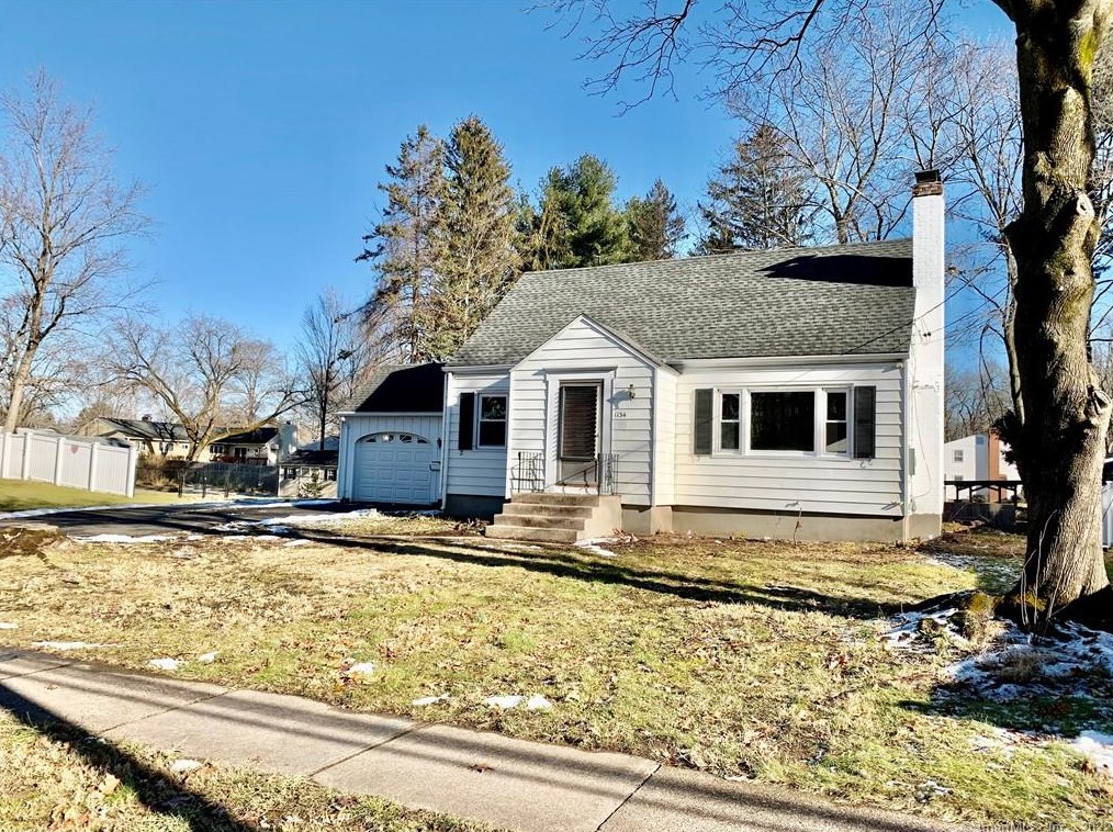 1134 Forbes St, Hartford, CT 06118