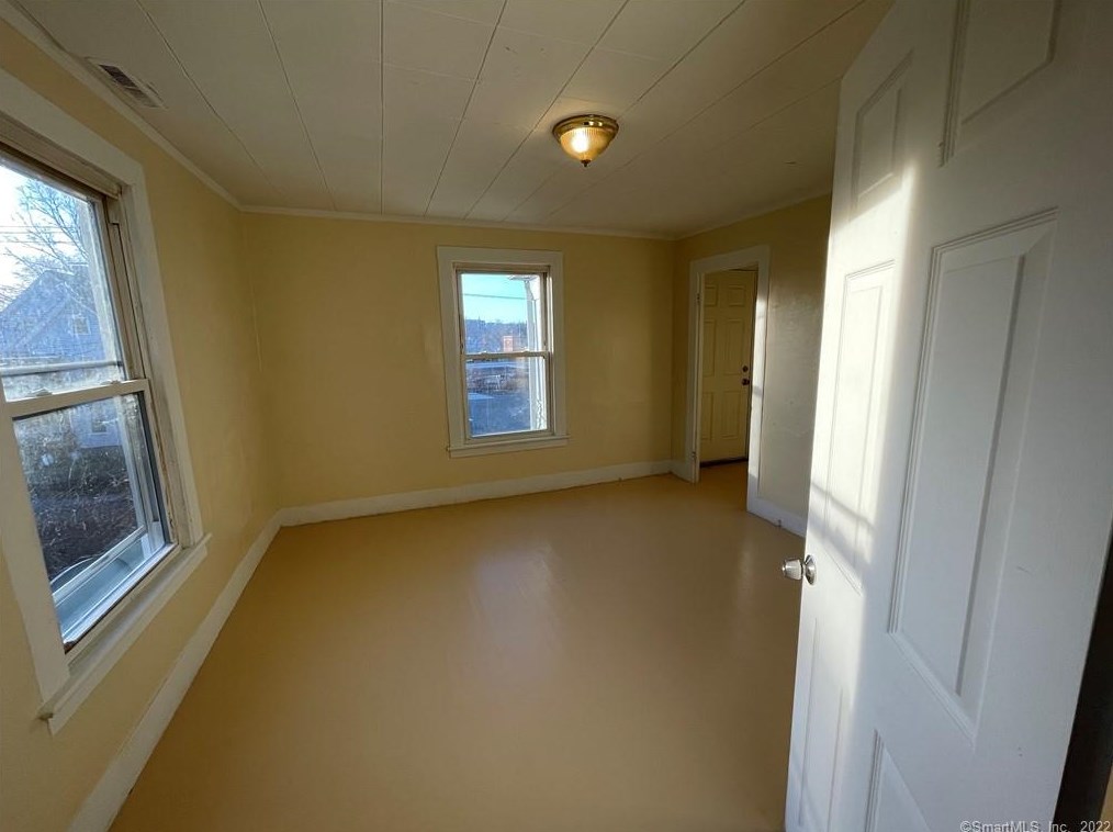 244 Colony St, Meriden CT  06450-5531 exterior
