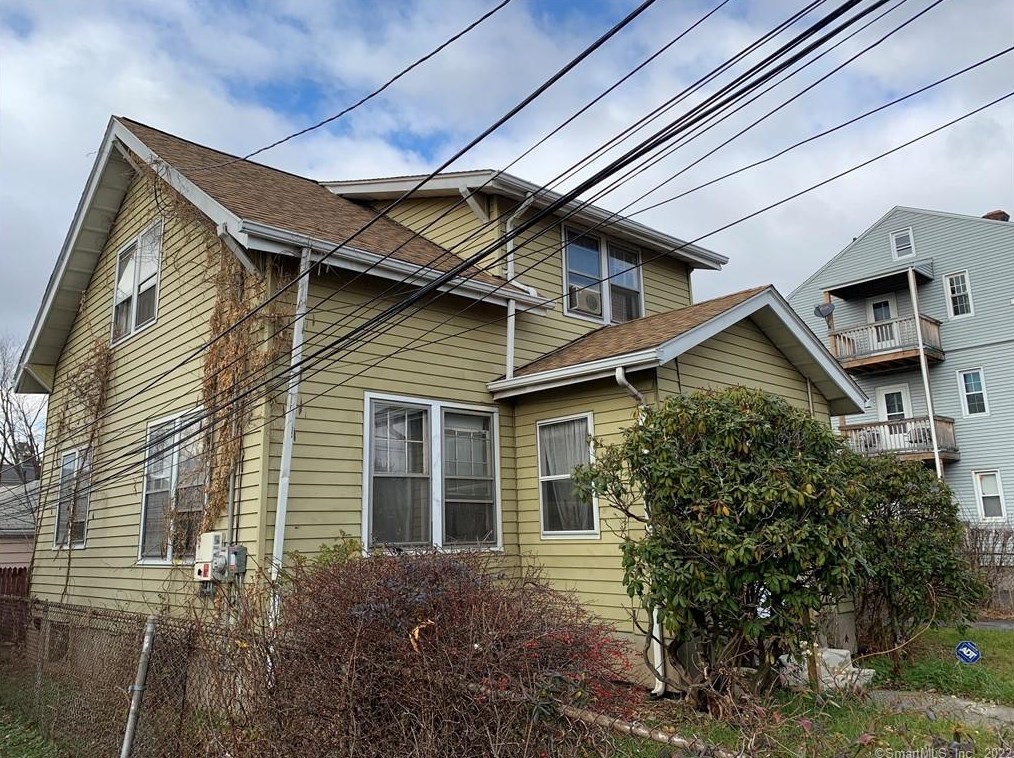 11 Grant St, Hartford, CT 06118-2315