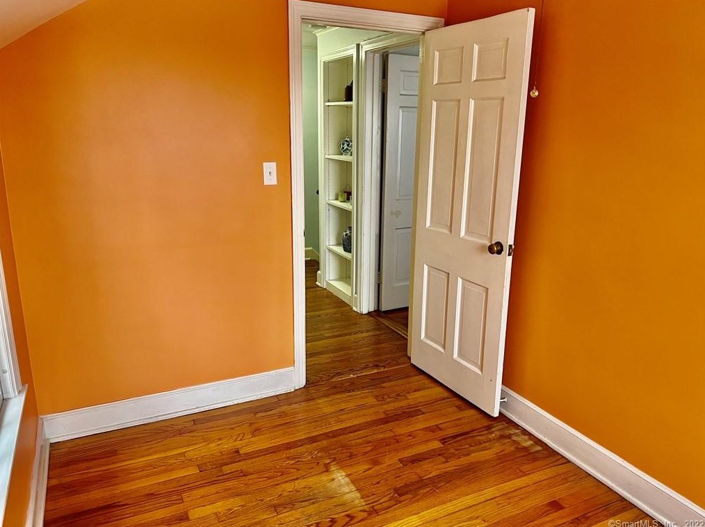 84 Hillcrest Ter, Meriden CT  06450-6129 exterior