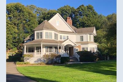 27 Morningside Drive South - Photo 1