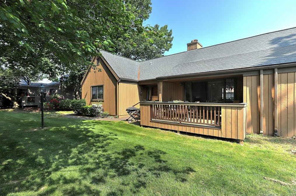 533 Narraganset Ln #b, Stratford, CT 06614