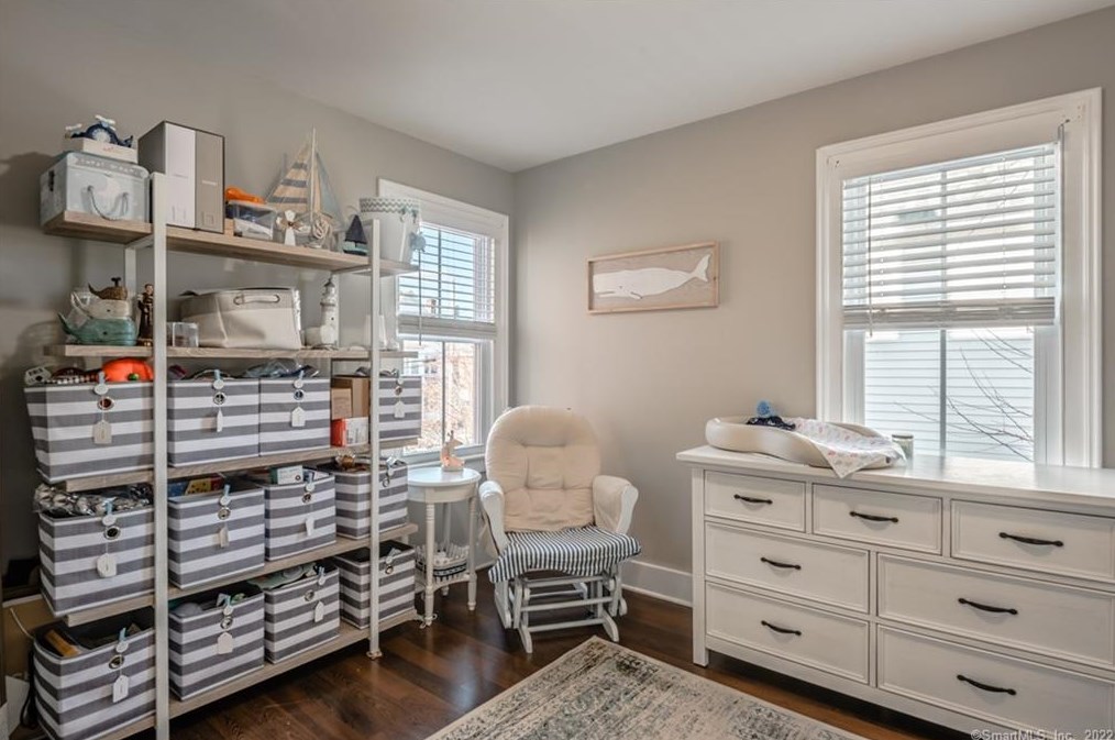 459 3 Ave, New Haven CT 06516-5447 exterior