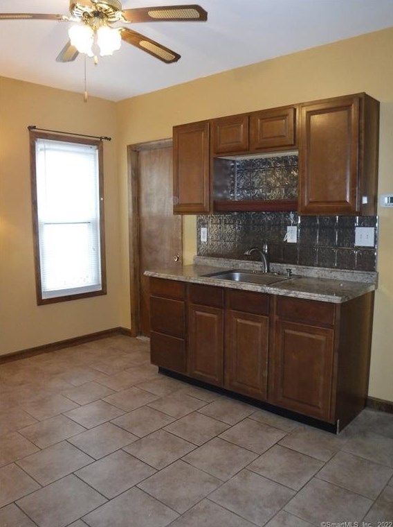 17 Eagle St, Ansonia, CT 06401