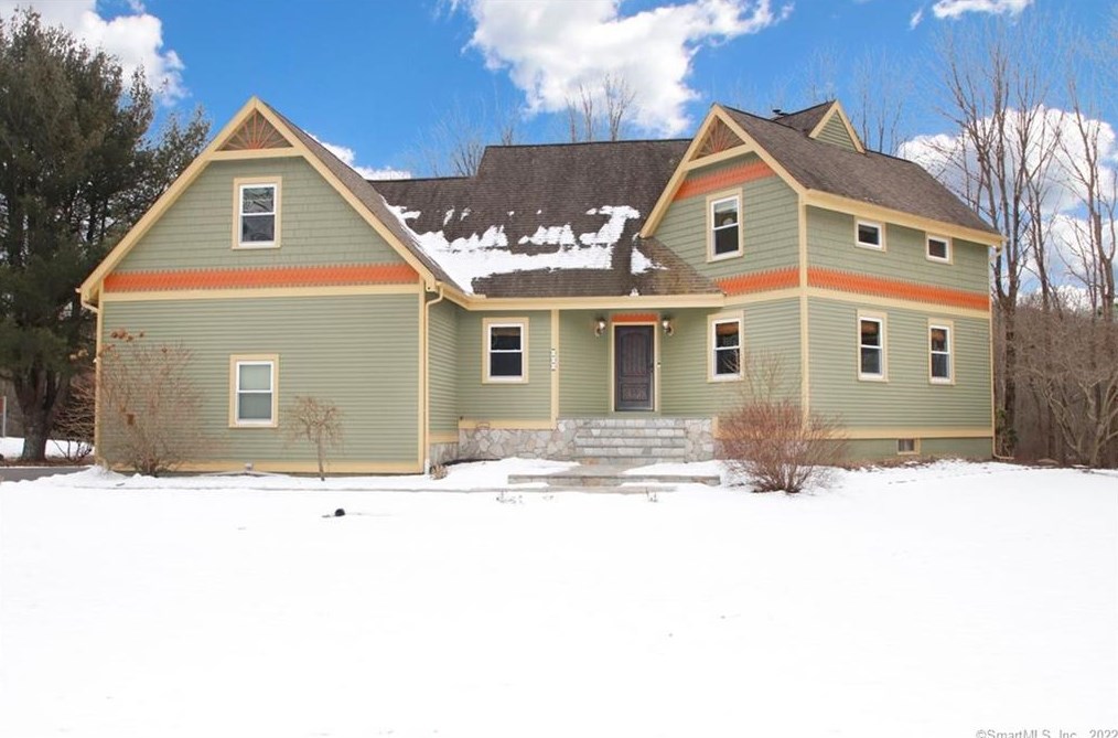 101 Quaker Farms Rd, Southbury, CT 06488