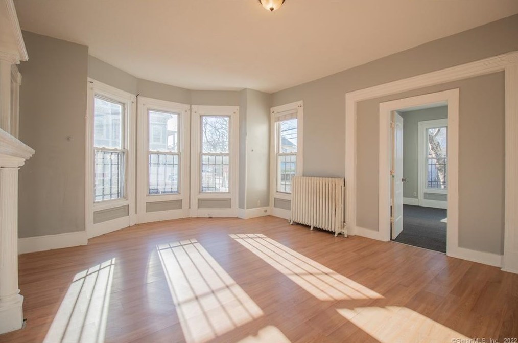 565 Orchard St #1, New Haven, CT 06511