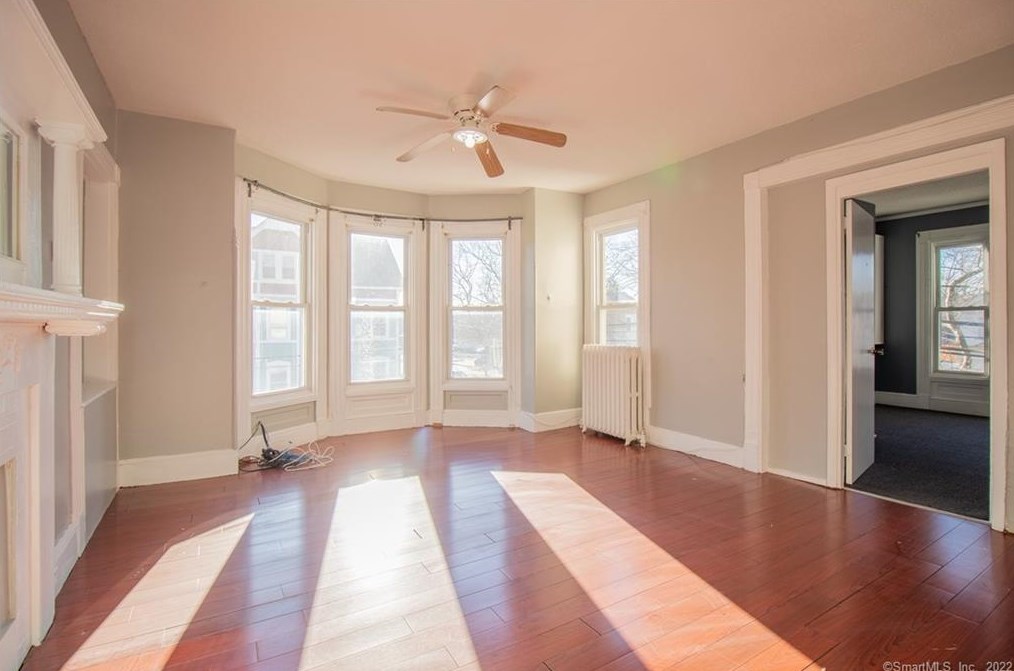 565 Orchard St #2, New Haven, CT 06511
