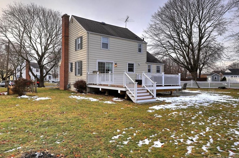 150 Stock St, Stratford, CT 06614-2709