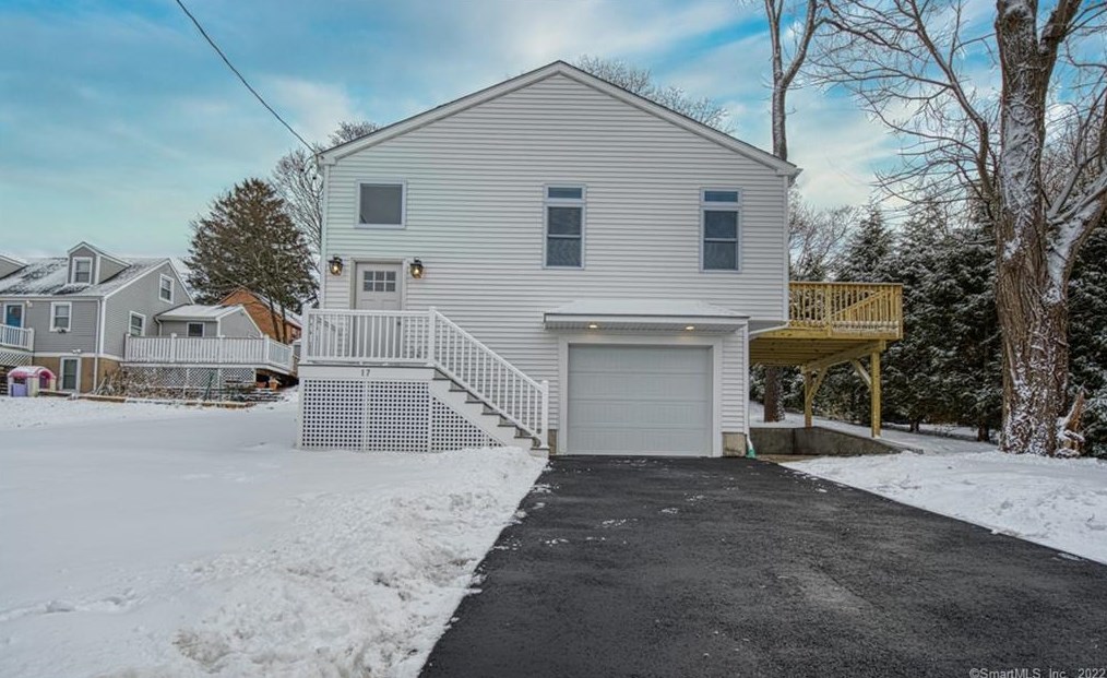 17 Genest St, Meriden, CT 06450 exterior