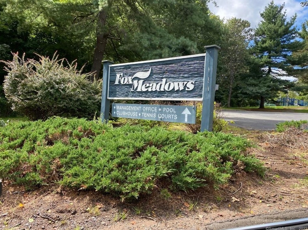 23 Pheasant Run, Cromwell CT  06416-2567 exterior