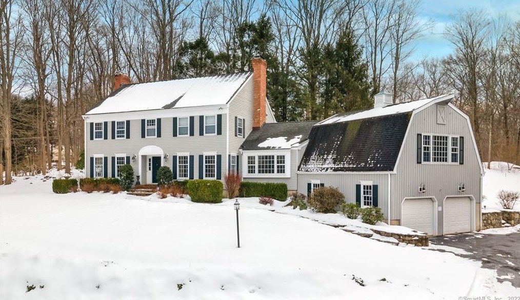 3 Hunter Ln W, Ridgefield, CT 06877