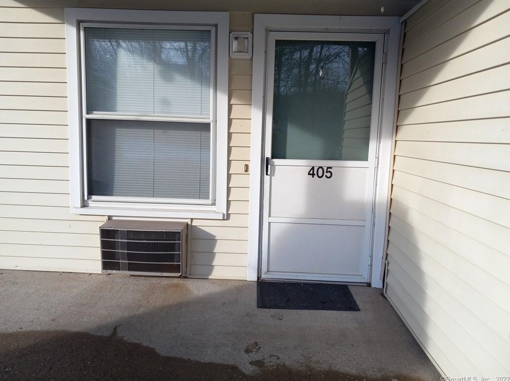 405 E Mitchell Ave Unit 405, Cheshire, CT