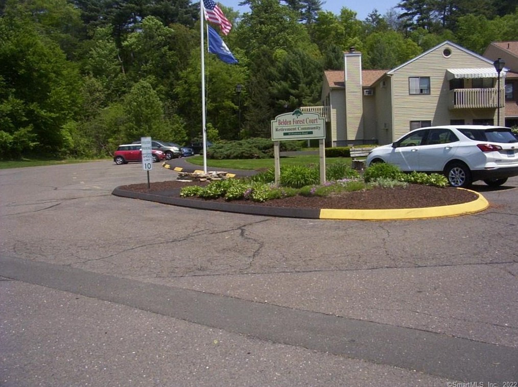 40 Firetown Rd #41, Simsbury, CT 06070
