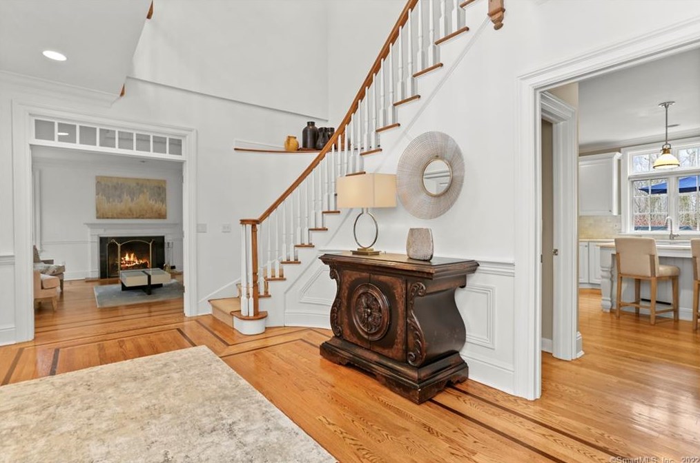 53 Greenfield Dr, Weston, CT 06883