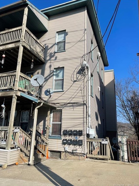 227 Howe Ave #bs, Huntington, CT 06484