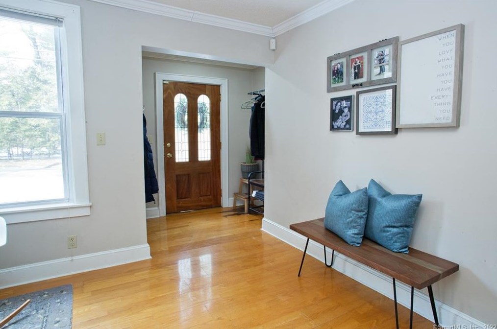 219 Arch Rd, Avon CT 06001-4209 exterior