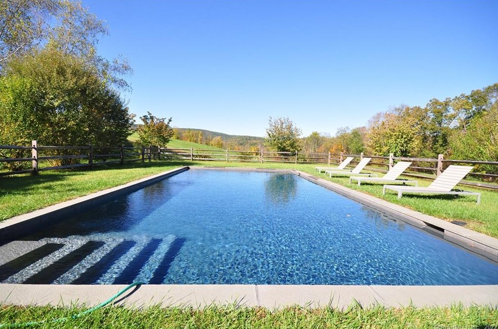 365 Kent Hollow Rd, Kent, CT 06757