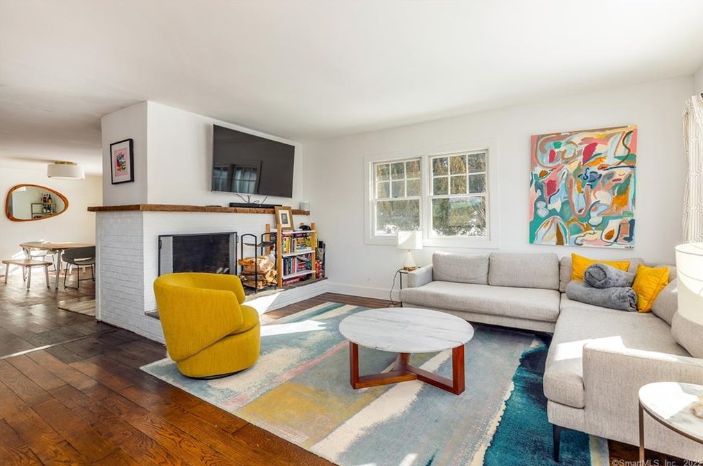 201 Painter Hill Rd, Roxbury, CT 06783