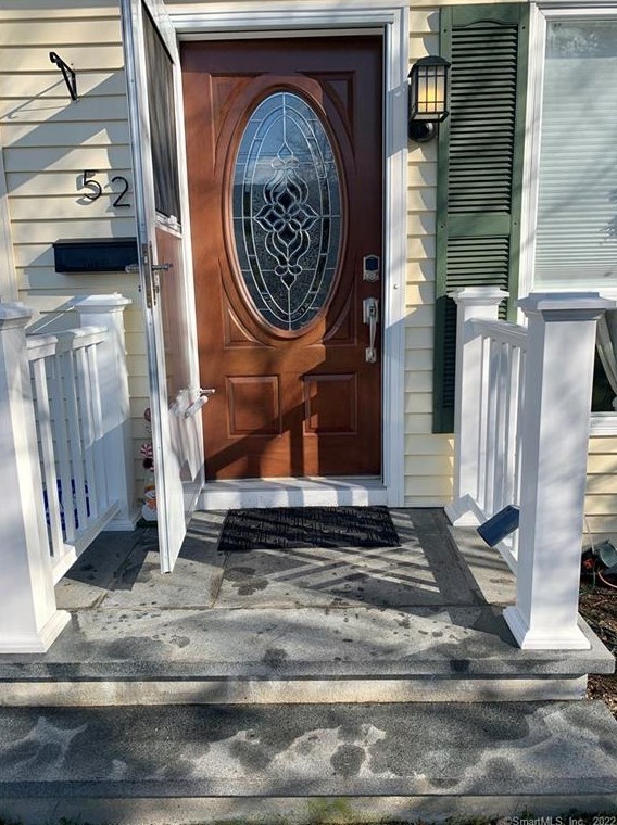 52 Barbara Dr, Norwalk, CT 06851