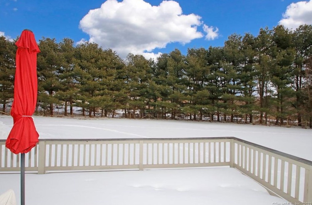 1 Far View Cmns, Southbury, CT 06488-2361