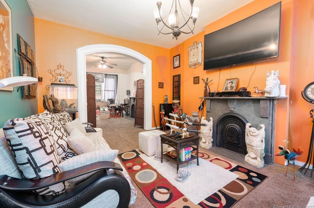 491 Meadow St, Waterbury, CT 06702