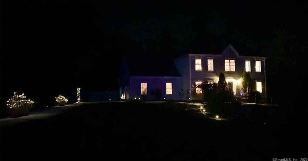 9 Bonny Ln, Clinton, CT 06413