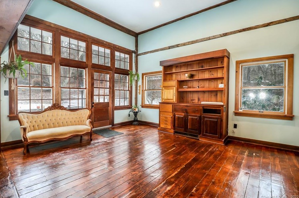 42 Gaylord Rd, Gaylordsville, CT 06755