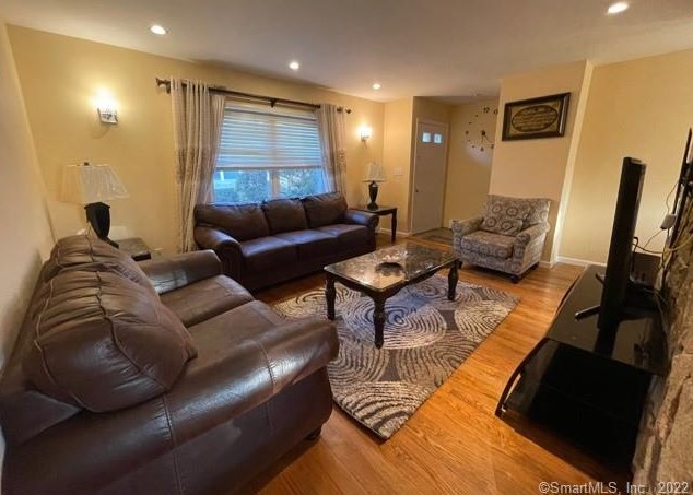 99 Lantern Park Dr #3, Union City, CT 06770