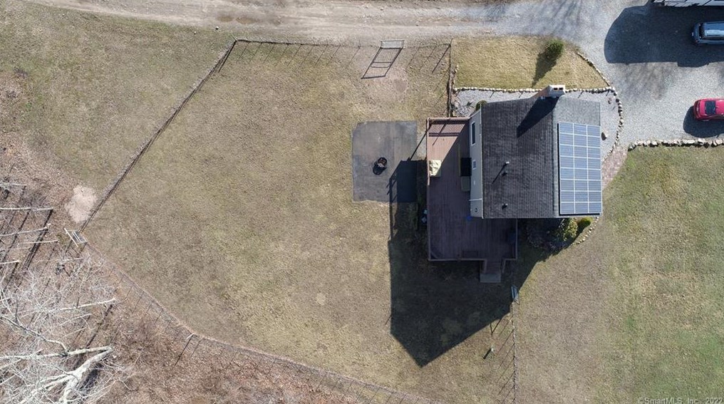6 Pine Woods Rd, North Stonington, CT 06359-1420