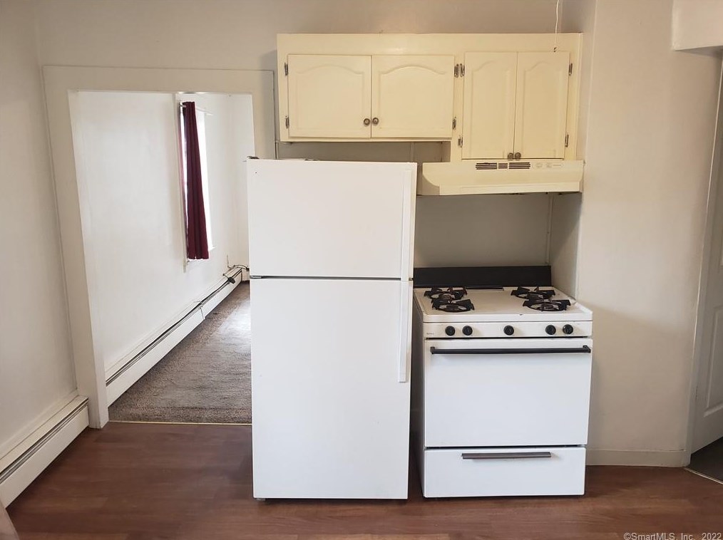 56 Ward St #2nd Flr, Vernon, CT 06066