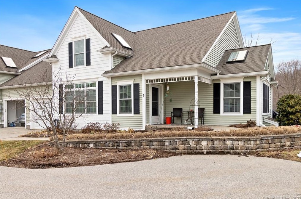 94 Stonehouse Rd #3, Coventry, CT 06238